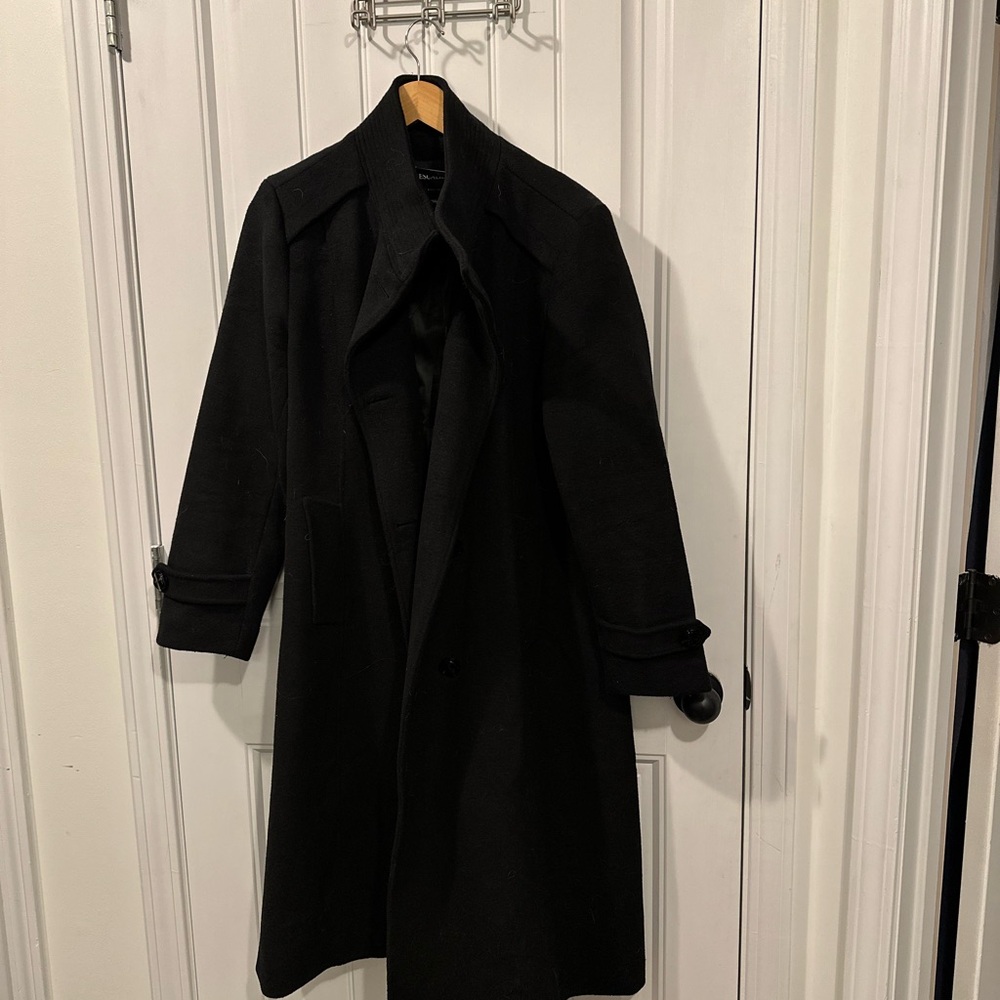 Escada Men's Elegant Black Trench Coat